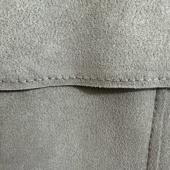 NWOT, T Tahari Women’s Taupe Faux Suede Size Small Long Coat - Picture 11 of 16